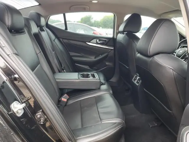 2019 NISSAN MAXIMA S  