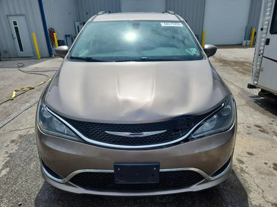 2017 CHRYSLER PACIFICA TOURING L  