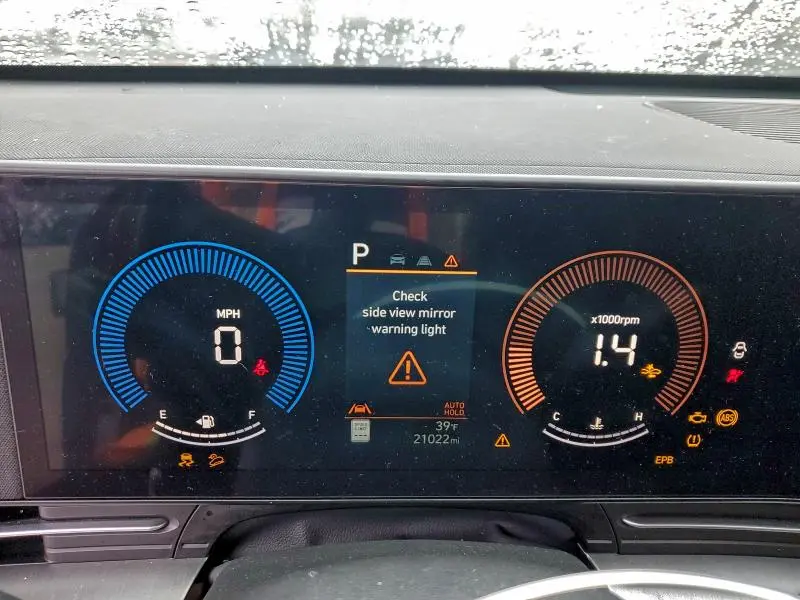 2024 HYUNDAI KONA SEL  