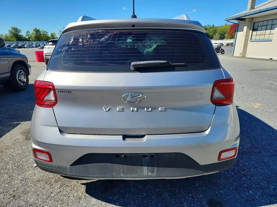 2023 HYUNDAI VENUE SEL  