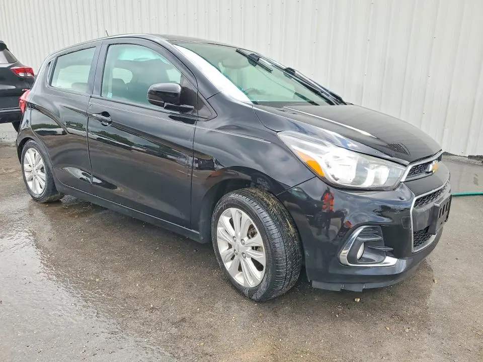 2017 CHEVROLET SPARK 1LT  