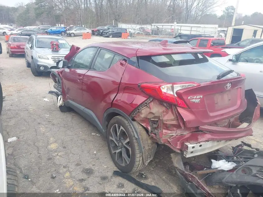2018 TOYOTA C-HR XLE