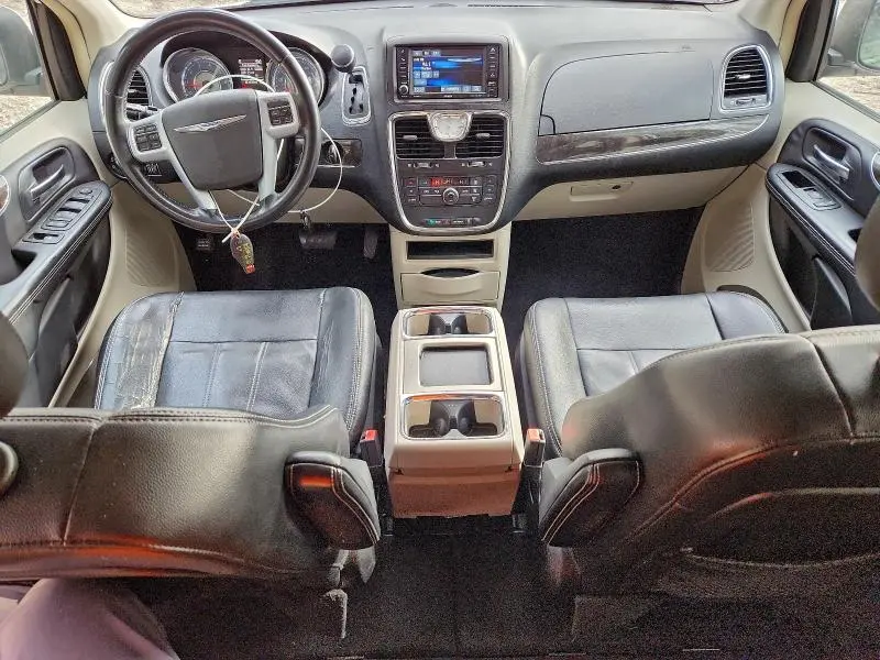 2014 CHRYSLER TOWN & COUNTRY TOURING  