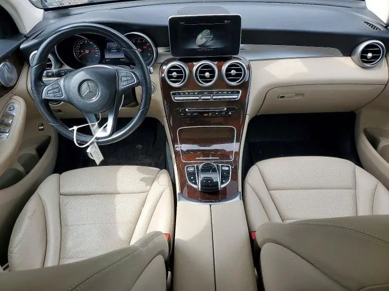 2017 MERCEDES-BENZ GLC 300 4MATIC  