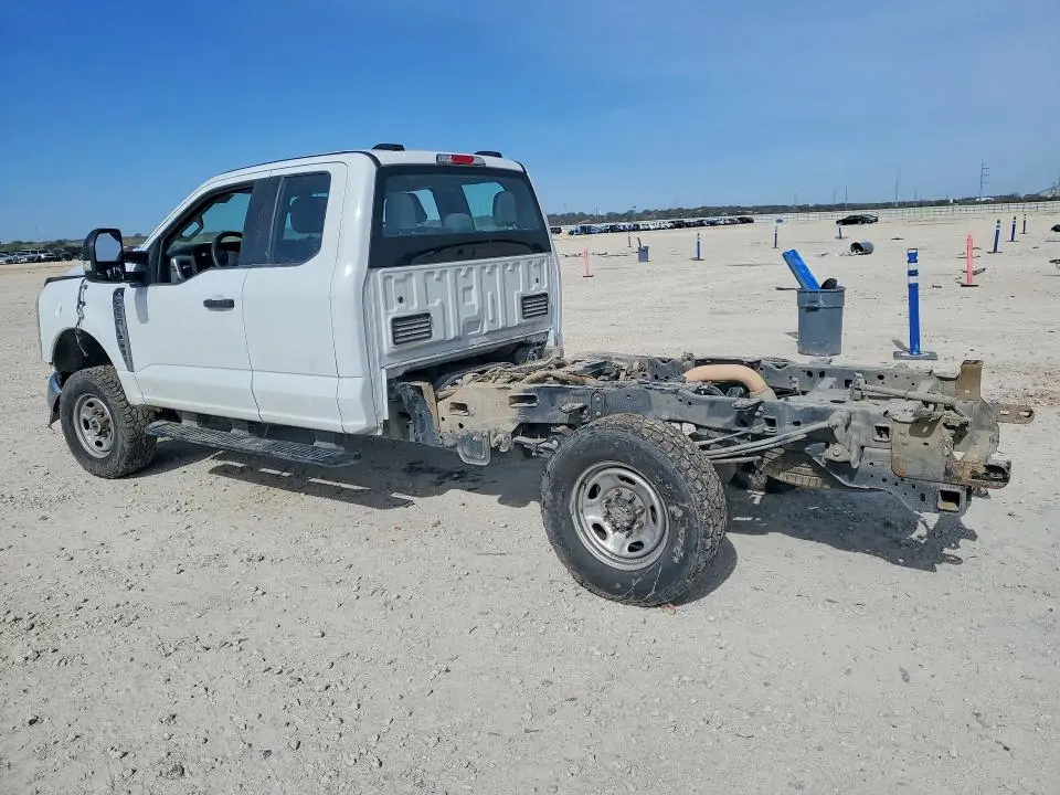 2024 FORD F250   