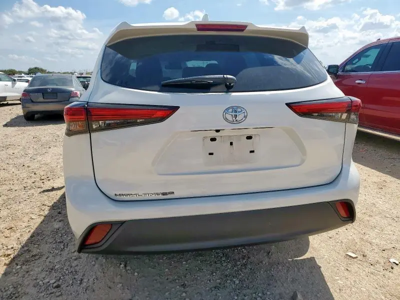 2021 TOYOTA HIGHLANDER L  