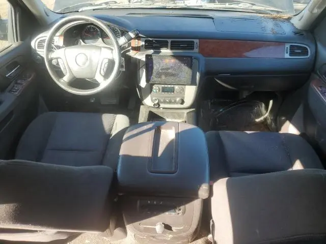 2013 GMC YUKON SLE  