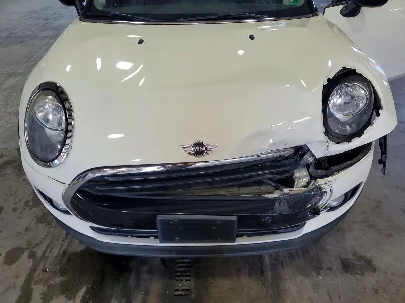 2016 MINI COOPER CLUBMAN  