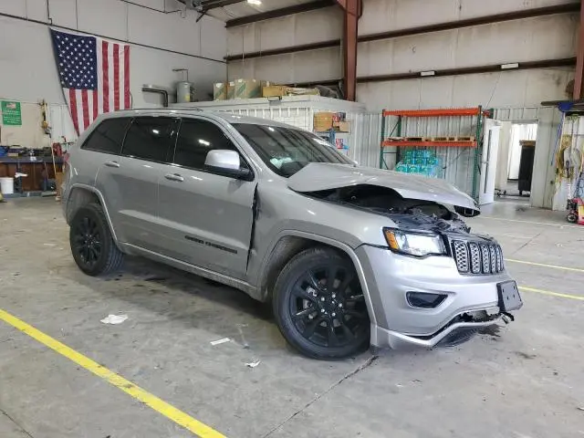 2020 JEEP GRAND CHEROKEE LAREDO  