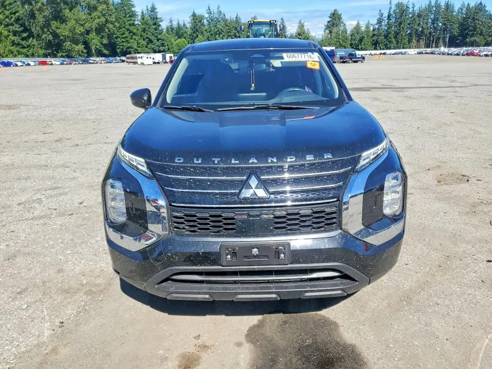 2024 MITSUBISHI OUTLANDER ES  