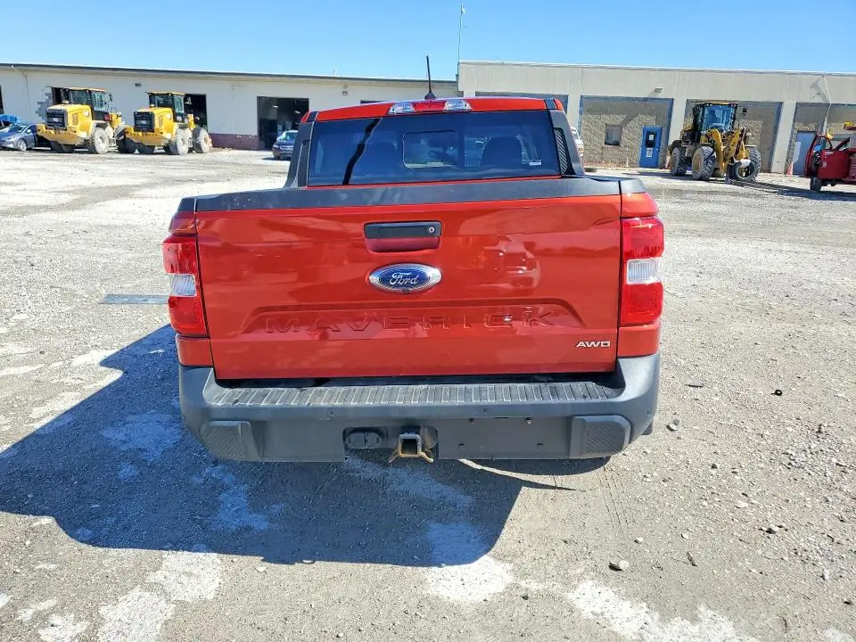 2024 FORD MAVERICK LARIAT  
