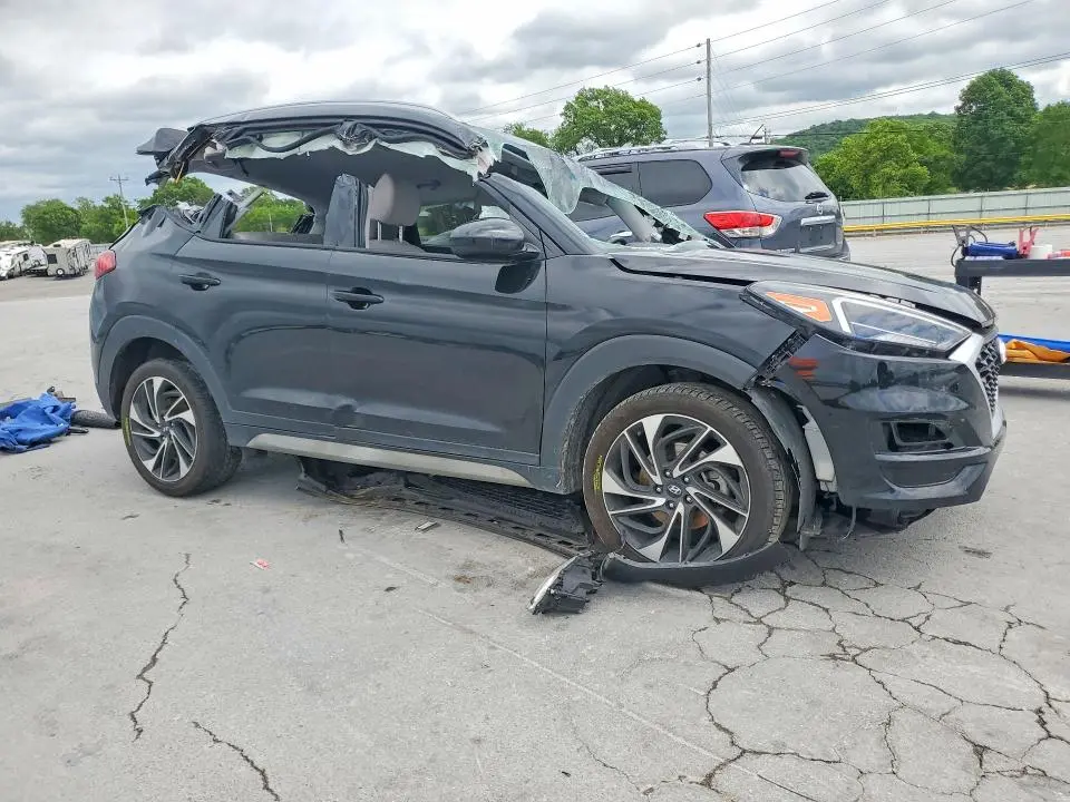 2021 HYUNDAI TUCSON SPORT  