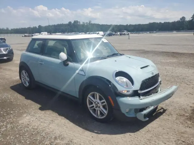 2013 MINI COOPER S