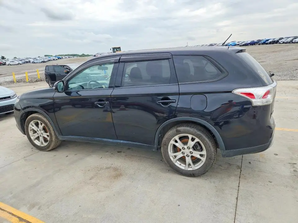 2015 MITSUBISHI OUTLANDER SE  