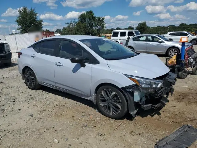2023 NISSAN VERSA SR  