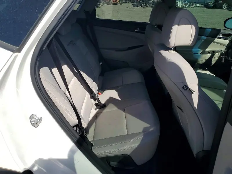 2017 HYUNDAI TUCSON VALUE  