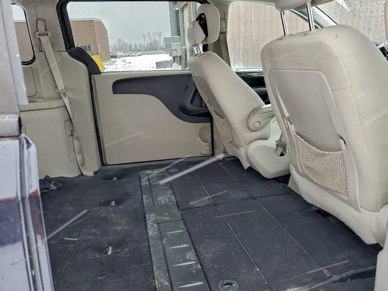 2011 DODGE GRAND CARAVAN MAINSTREET  