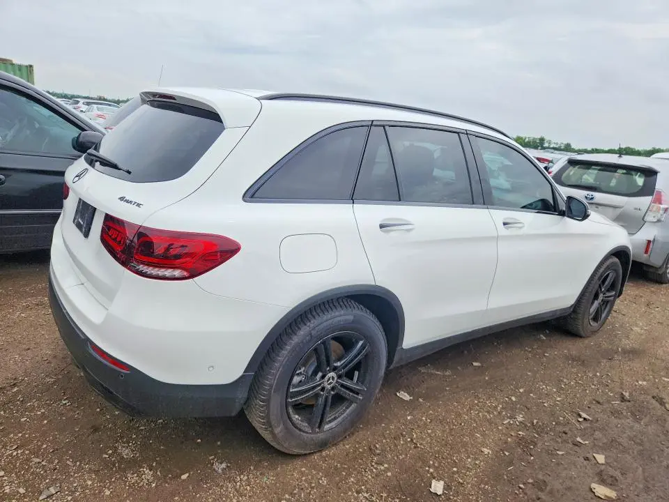 2021 MERCEDES-BENZ GLC 300 4MATIC  
