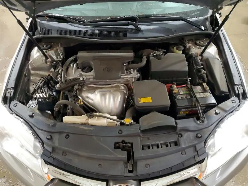 2015 TOYOTA CAMRY XLE  