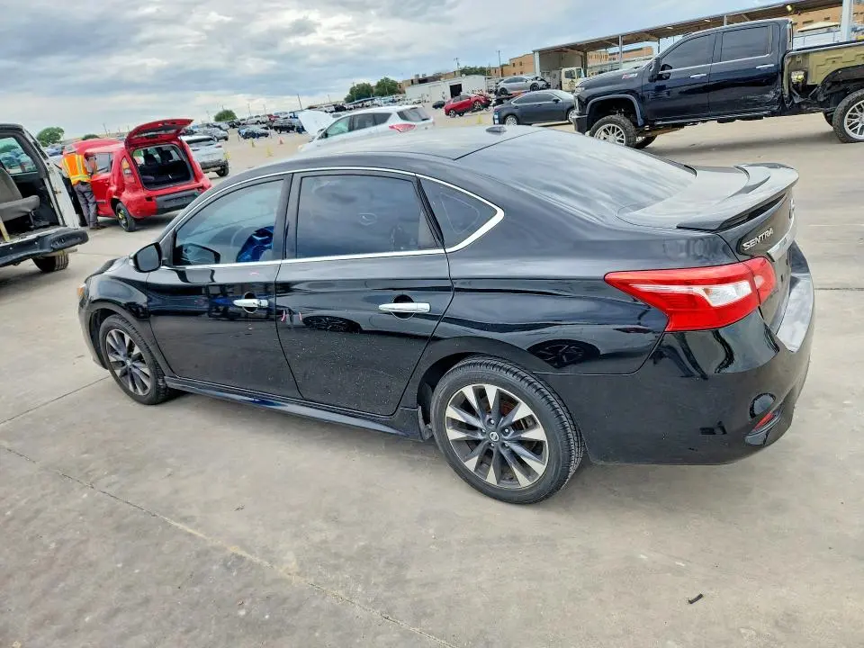 2017 NISSAN SENTRA SR  