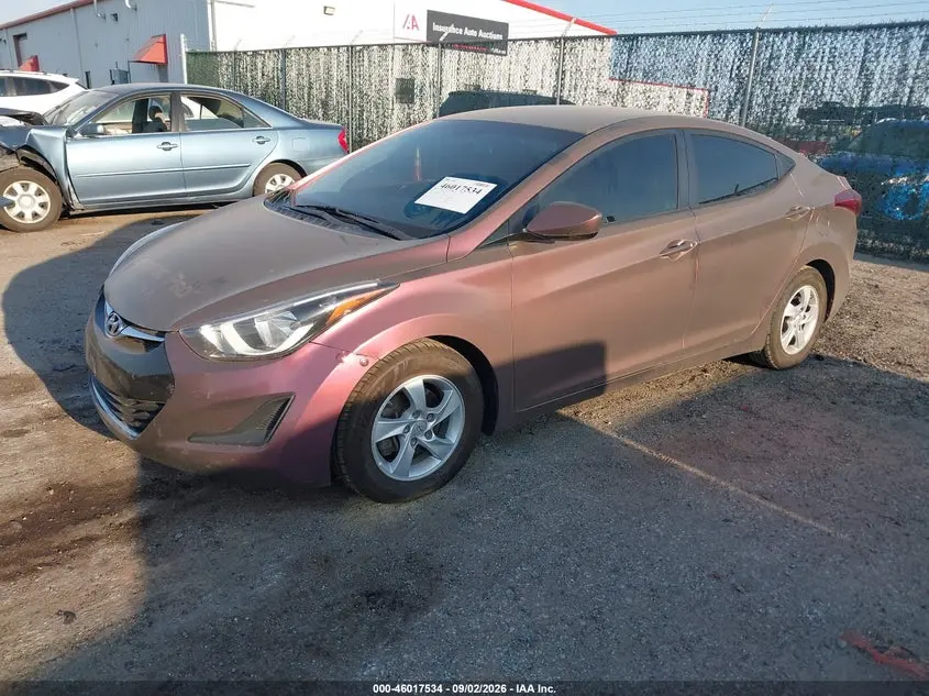2015 HYUNDAI ELANTRA SE