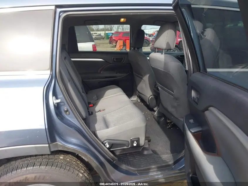 2015 TOYOTA HIGHLANDER LE V6