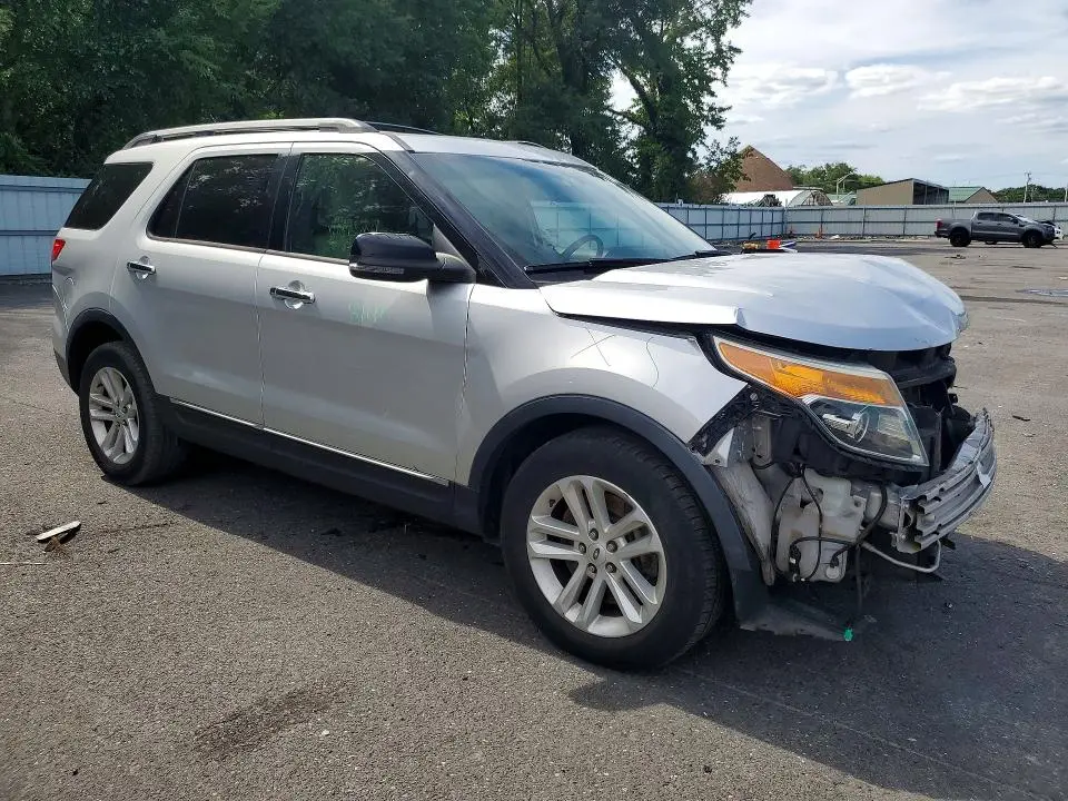 2013 FORD EXPLORER XLT  