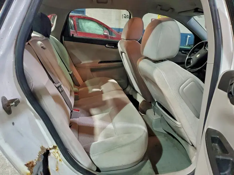 2013 CHEVROLET IMPALA LT  