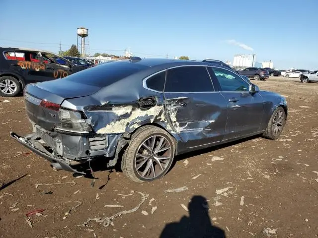 2018 VOLVO S90 T5 MOMENTUM  