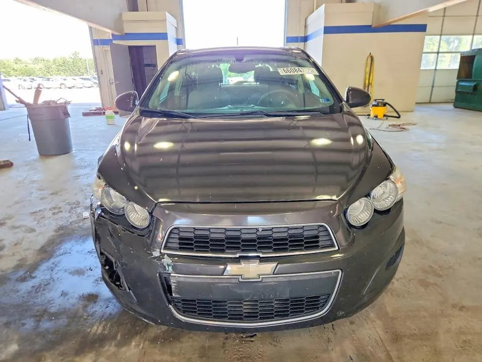 2015 CHEVROLET SONIC LT  