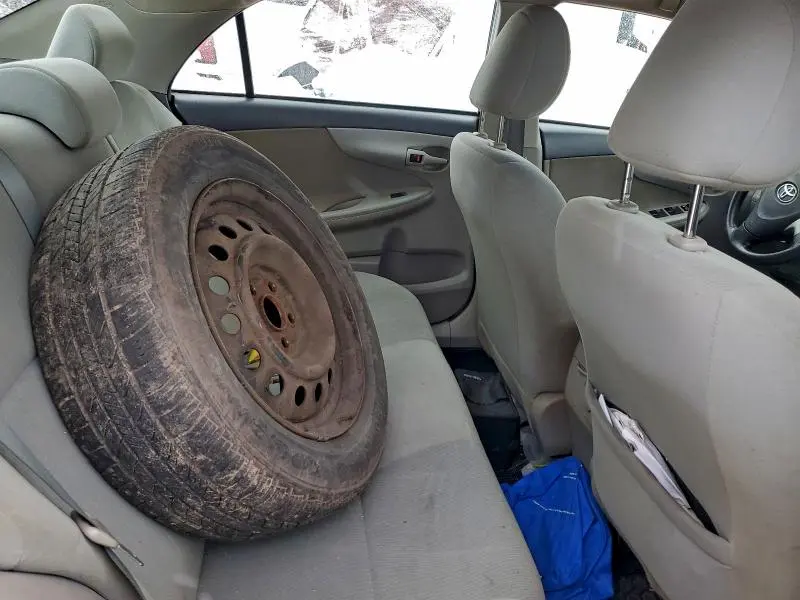 2013 TOYOTA COROLLA BASE  