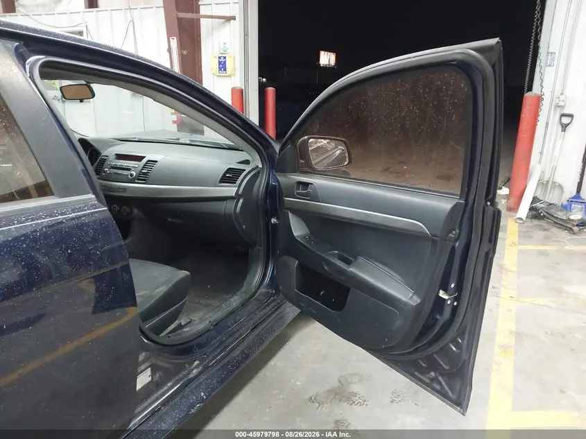 2013 MITSUBISHI LANCER ES