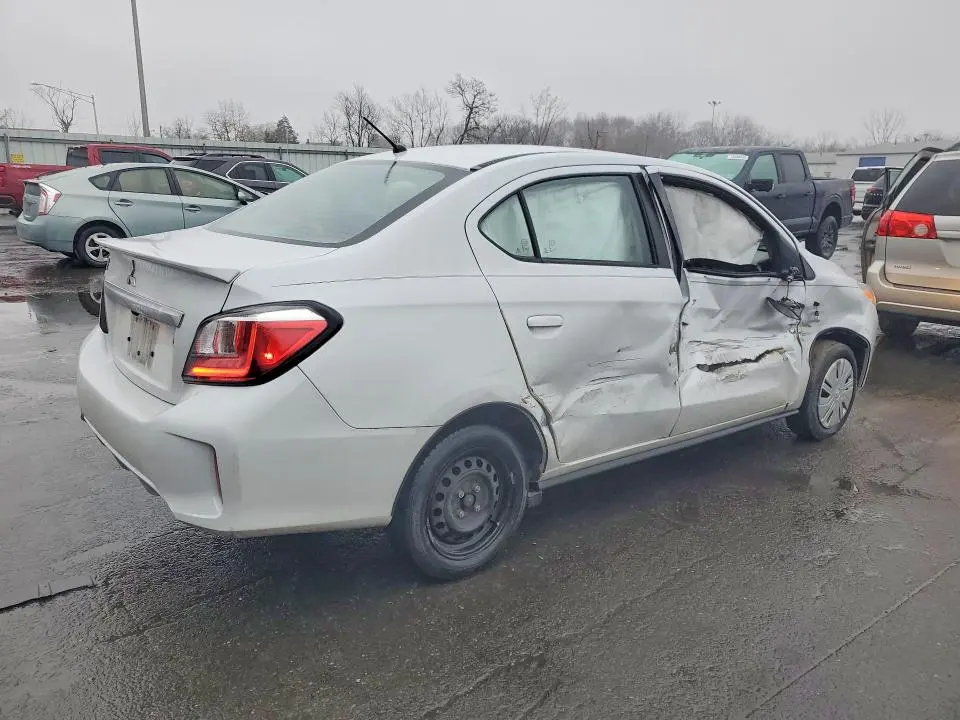 2024 MITSUBISHI MIRAGE G4 ES  
