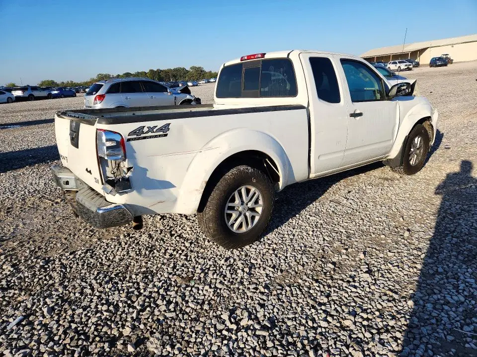 2018 NISSAN FRONTIER SV V6  