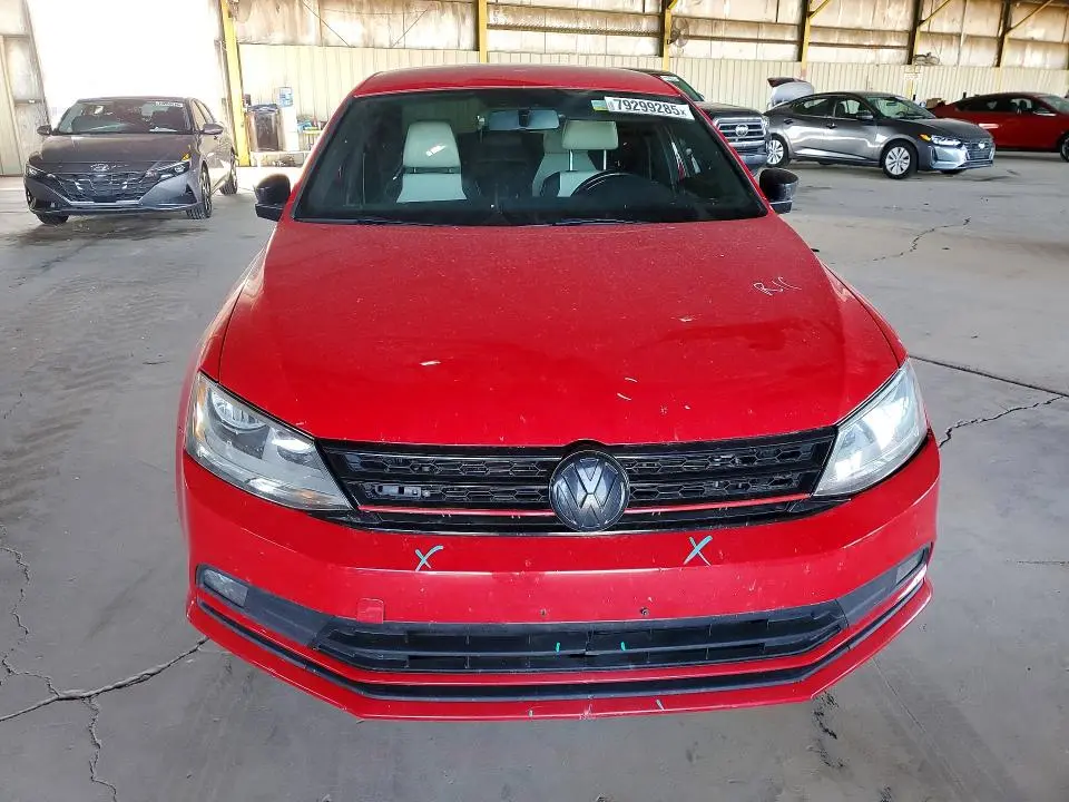 2016 VOLKSWAGEN JETTA SPORT  