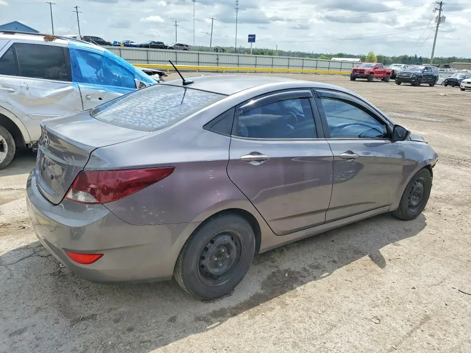 2015 HYUNDAI ACCENT GLS  