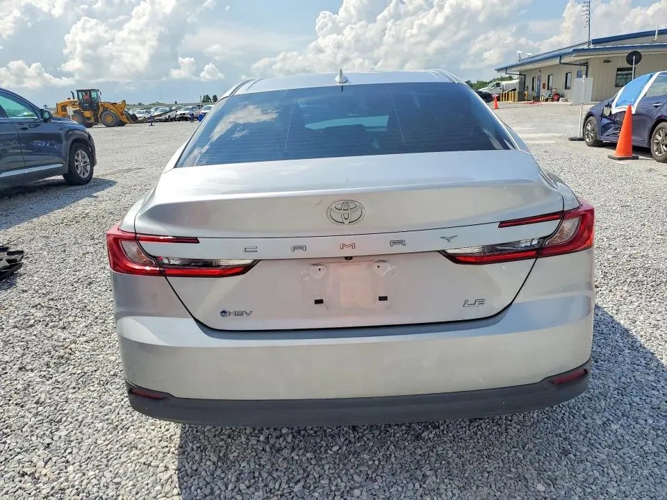 2025 TOYOTA CAMRY LE  