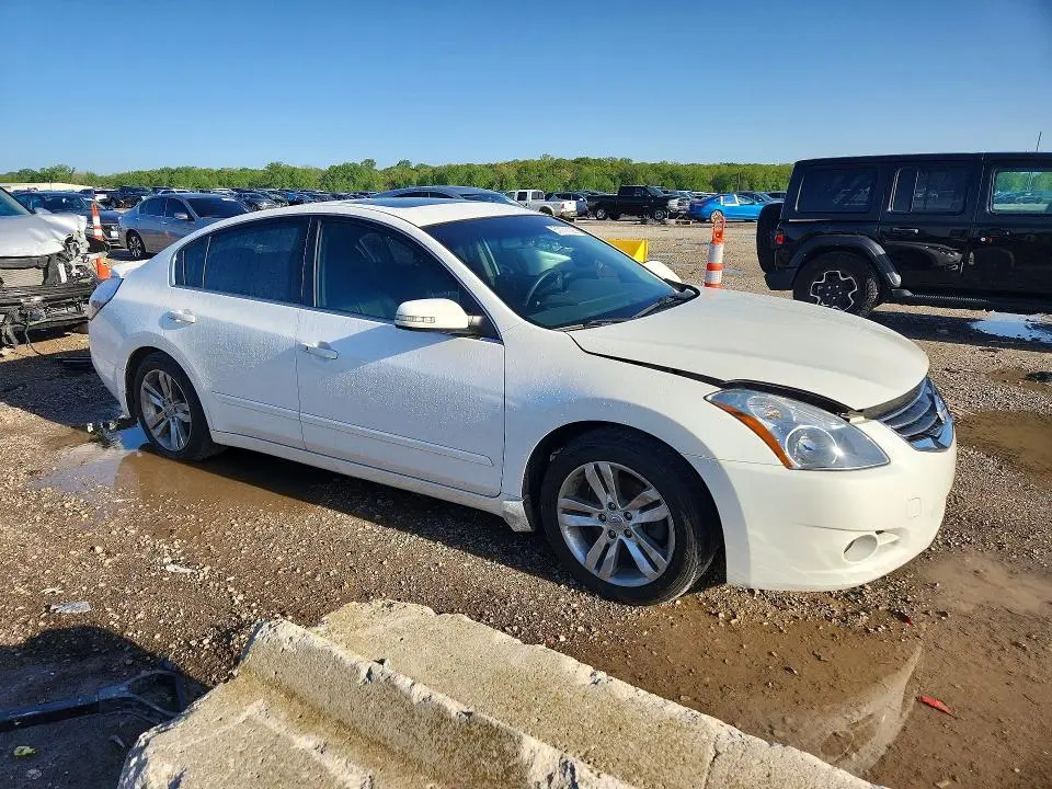 2012 NISSAN ALTIMA SR  