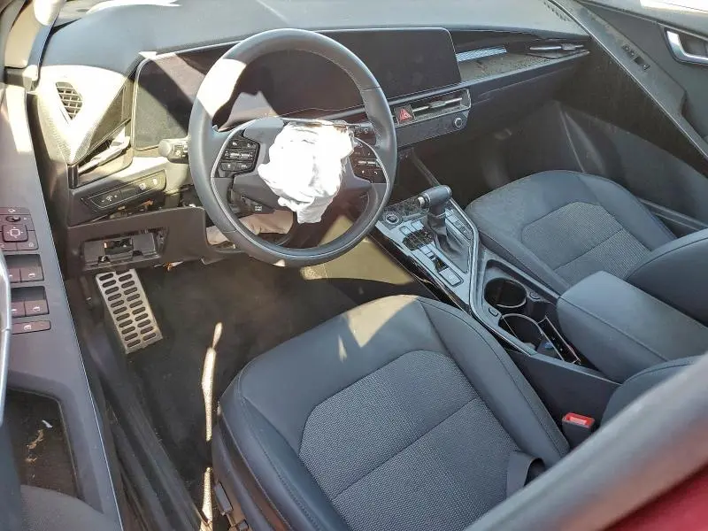 2023 KIA NIRO EX  