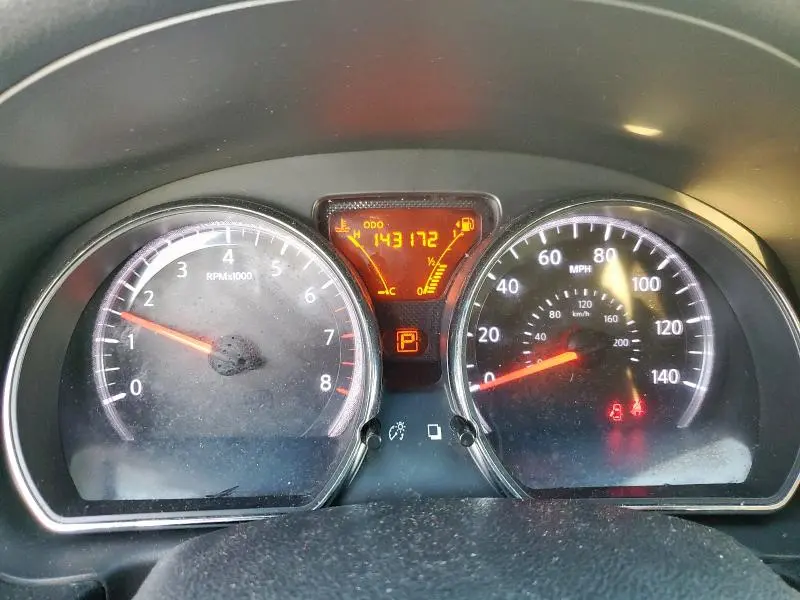 2013 NISSAN VERSA S  