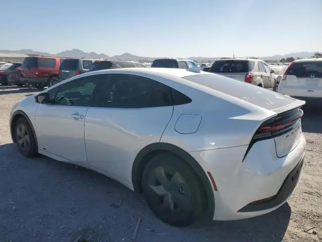 2024 TOYOTA PRIUS LE  