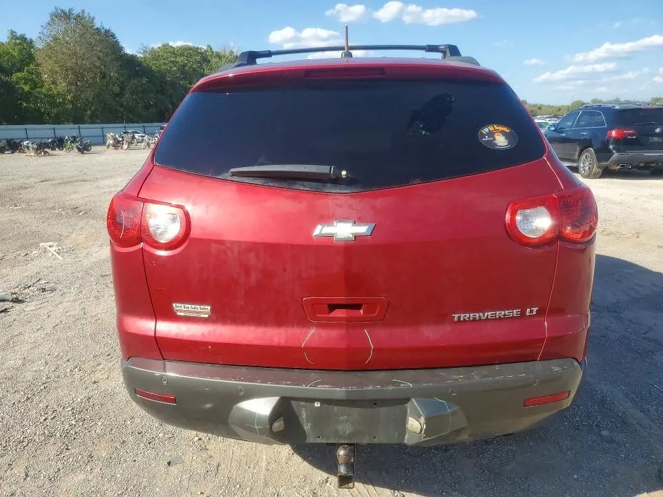 2012 CHEVROLET TRAVERSE LT  