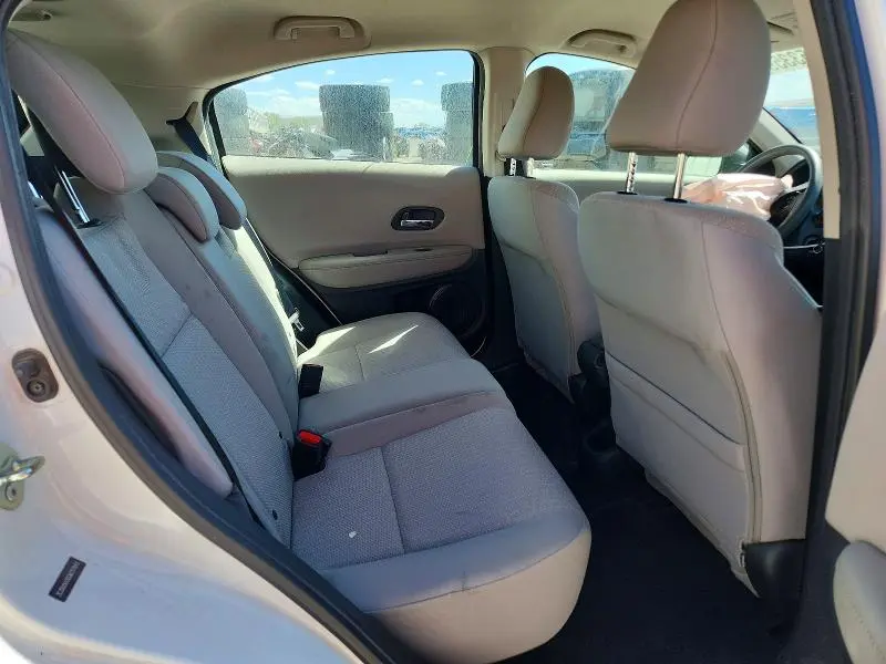 2016 HONDA HR-V LX  