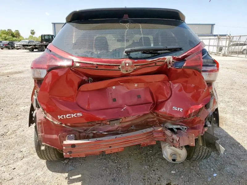 2023 NISSAN KICKS SR  