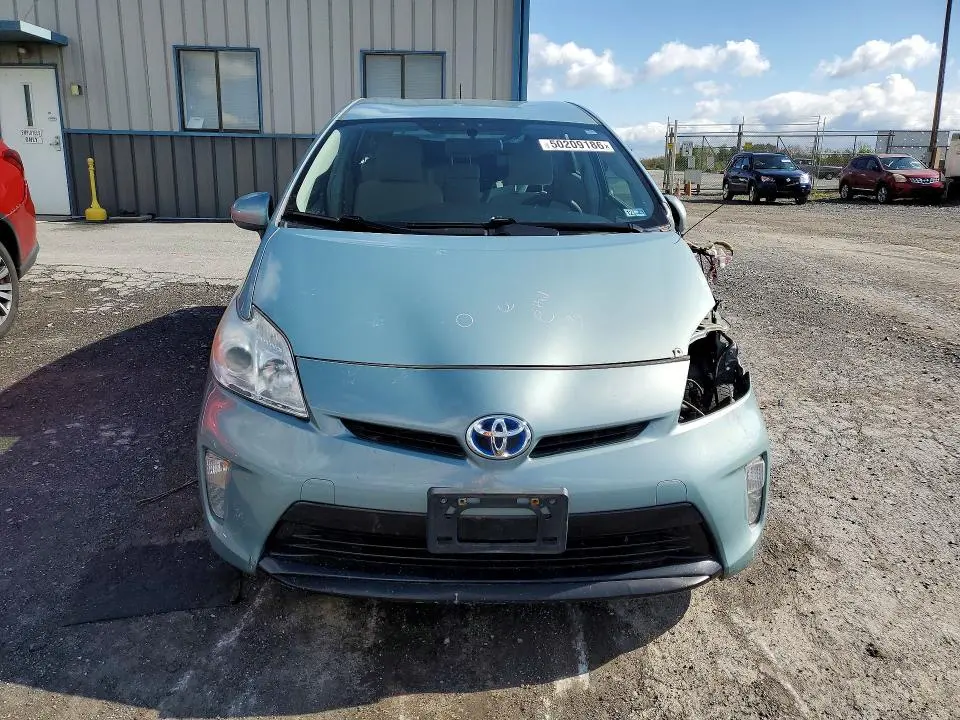 2013 TOYOTA PRIUS THREE  