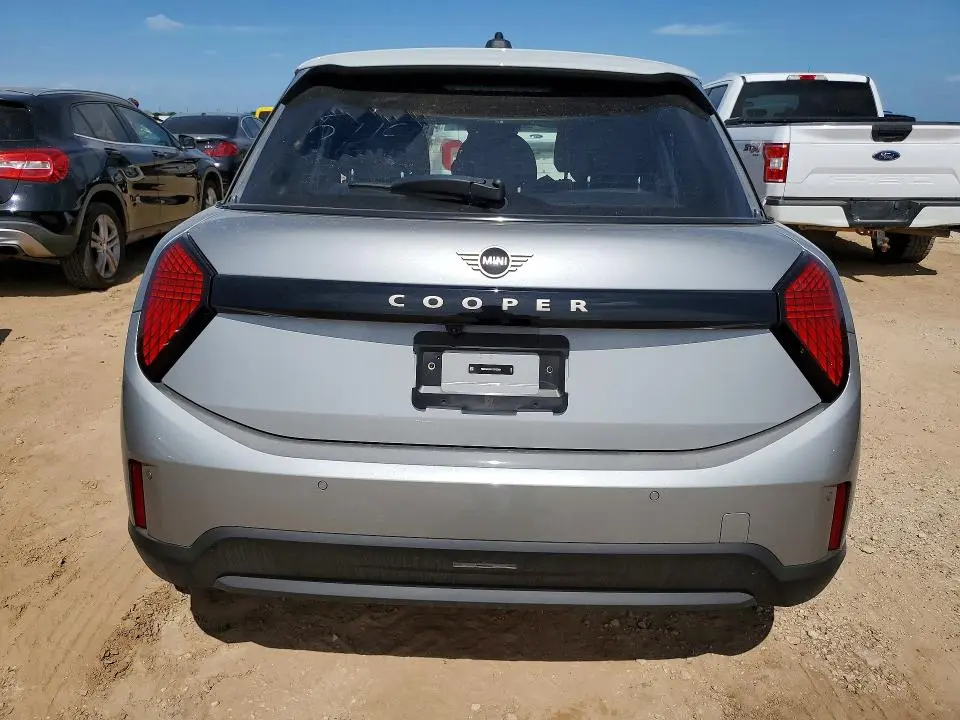 2026 MINI COOPER BASE  