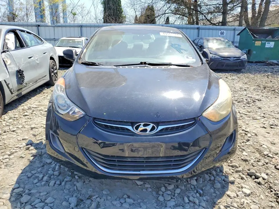 2011 HYUNDAI ELANTRA GLS  