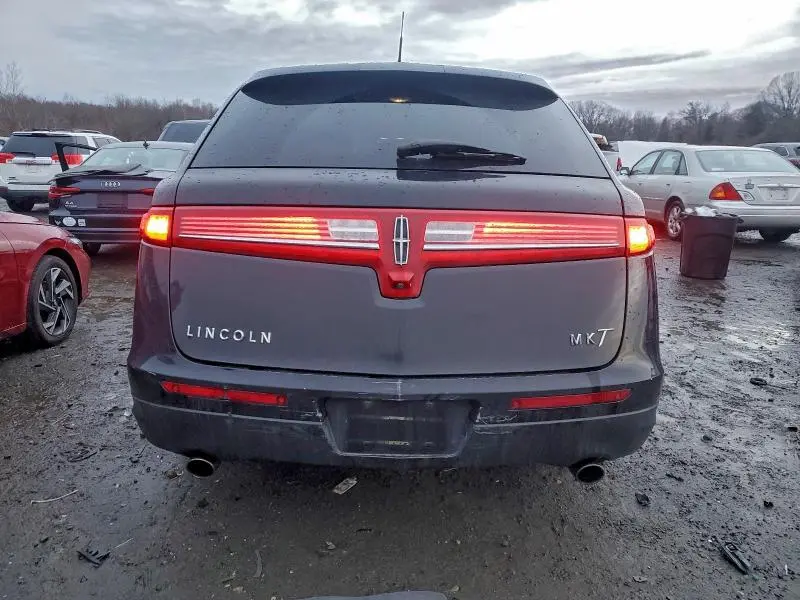 2019 LINCOLN MKT   