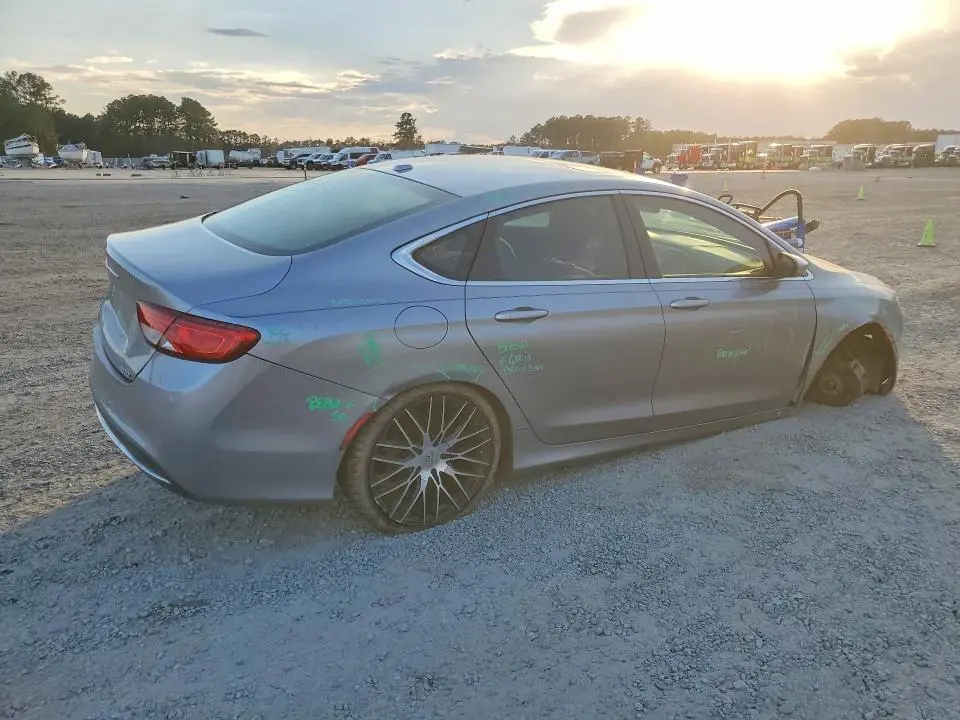 2015 CHRYSLER 200 LIMITED  