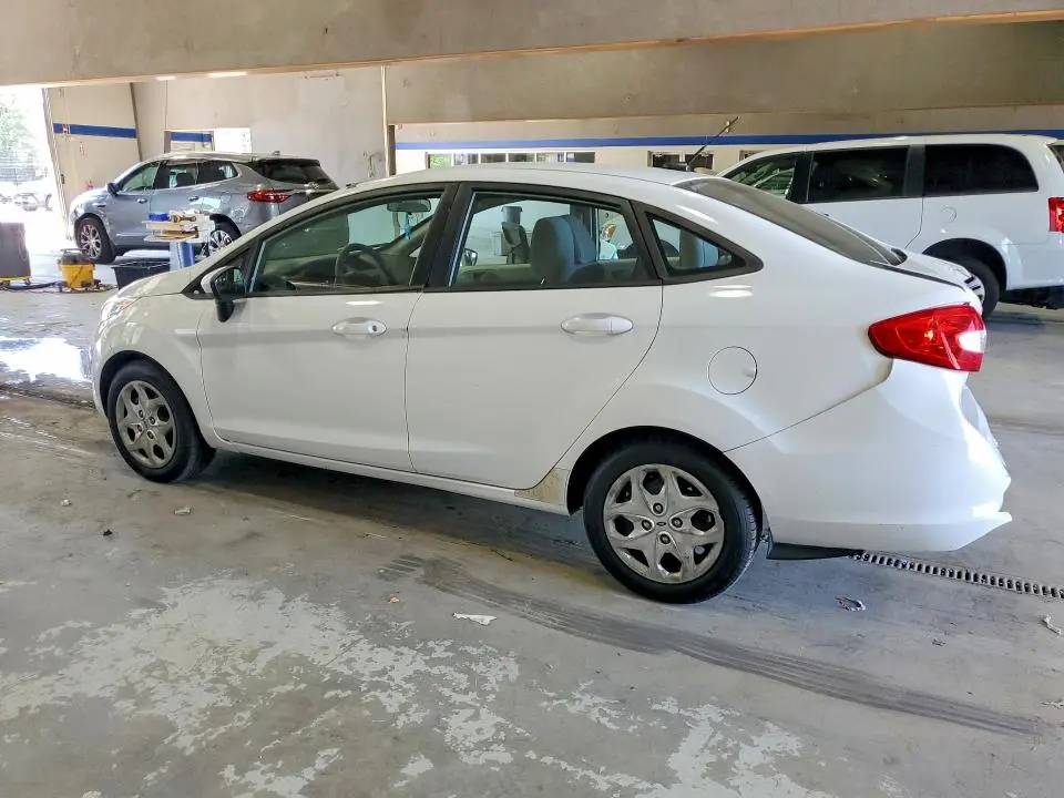 2013 FORD FIESTA S  
